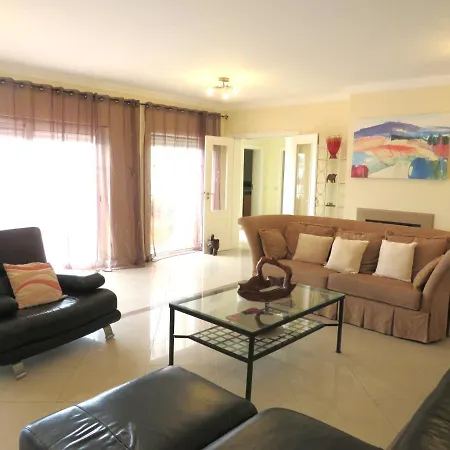 Casa Serena Альтура